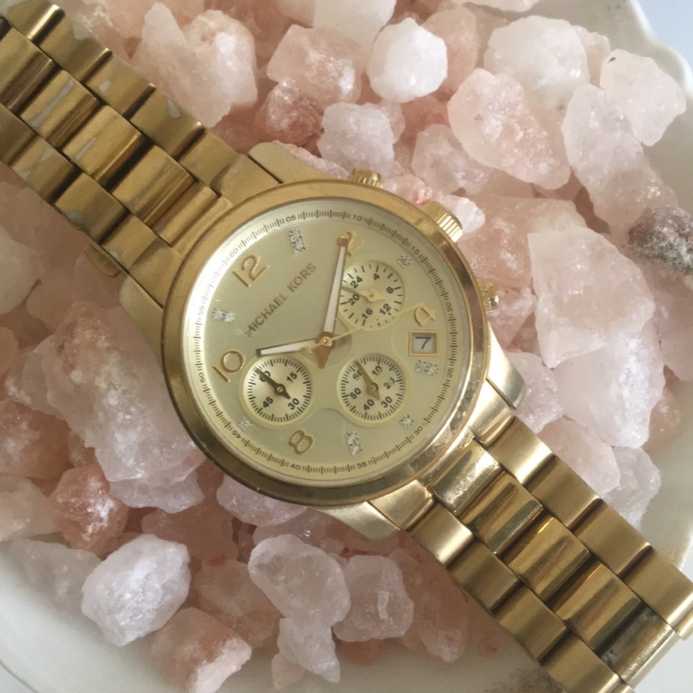 Michael Kors Exclusive Signature Watch Gold